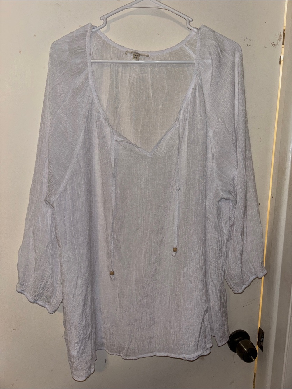 Relaxed White V-Neck Crinkle Tunic with Tie Detail
